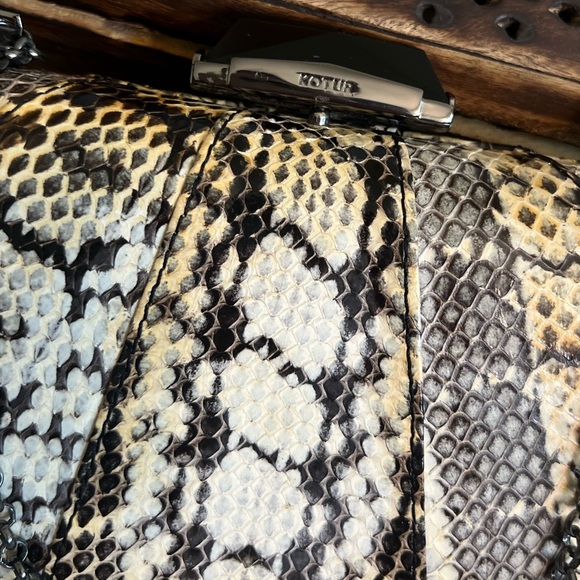 Kotur Box Espey Elaphe Minaudiere Clutch embossed snakeskin - Picture 4 of 17